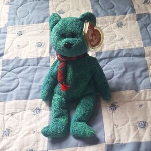 TY WALLACE Beanie Babies Bear